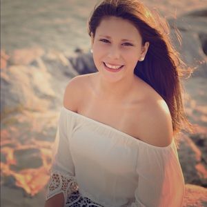 Meet your Posher, Lyndi